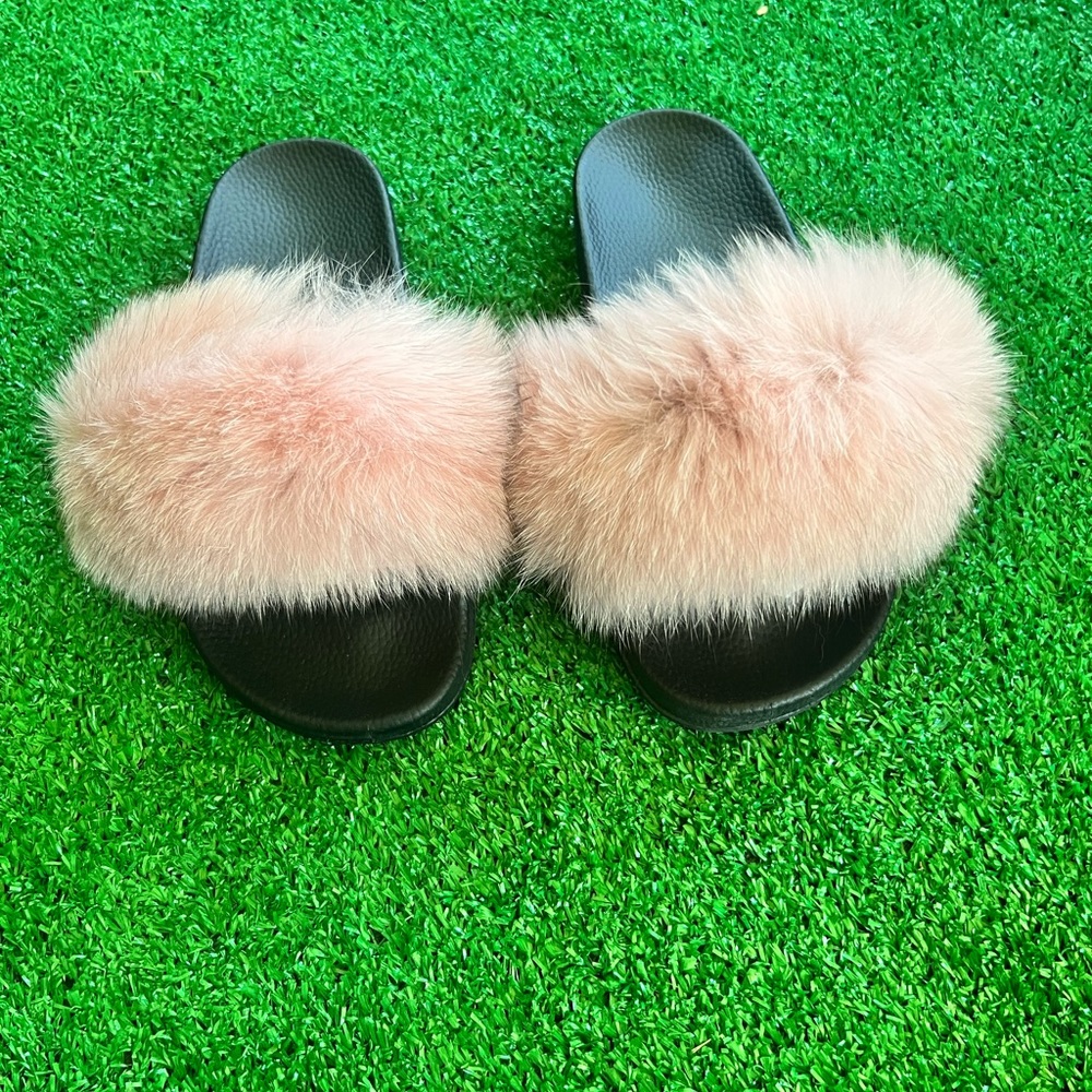 Womens fur slides